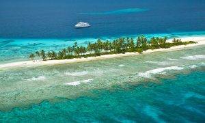 Lusancay atoll