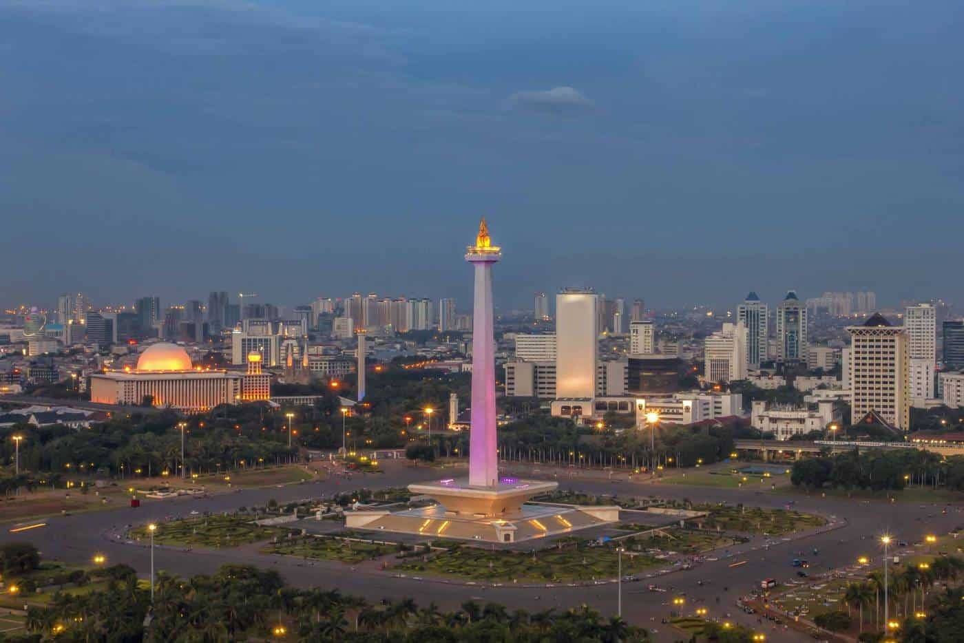 10 REASONS TO VISIT JAKARTA - Travel magazine for a curious