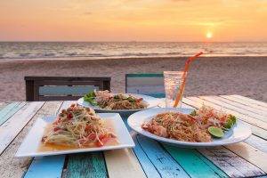 Nha Trang, beach dining