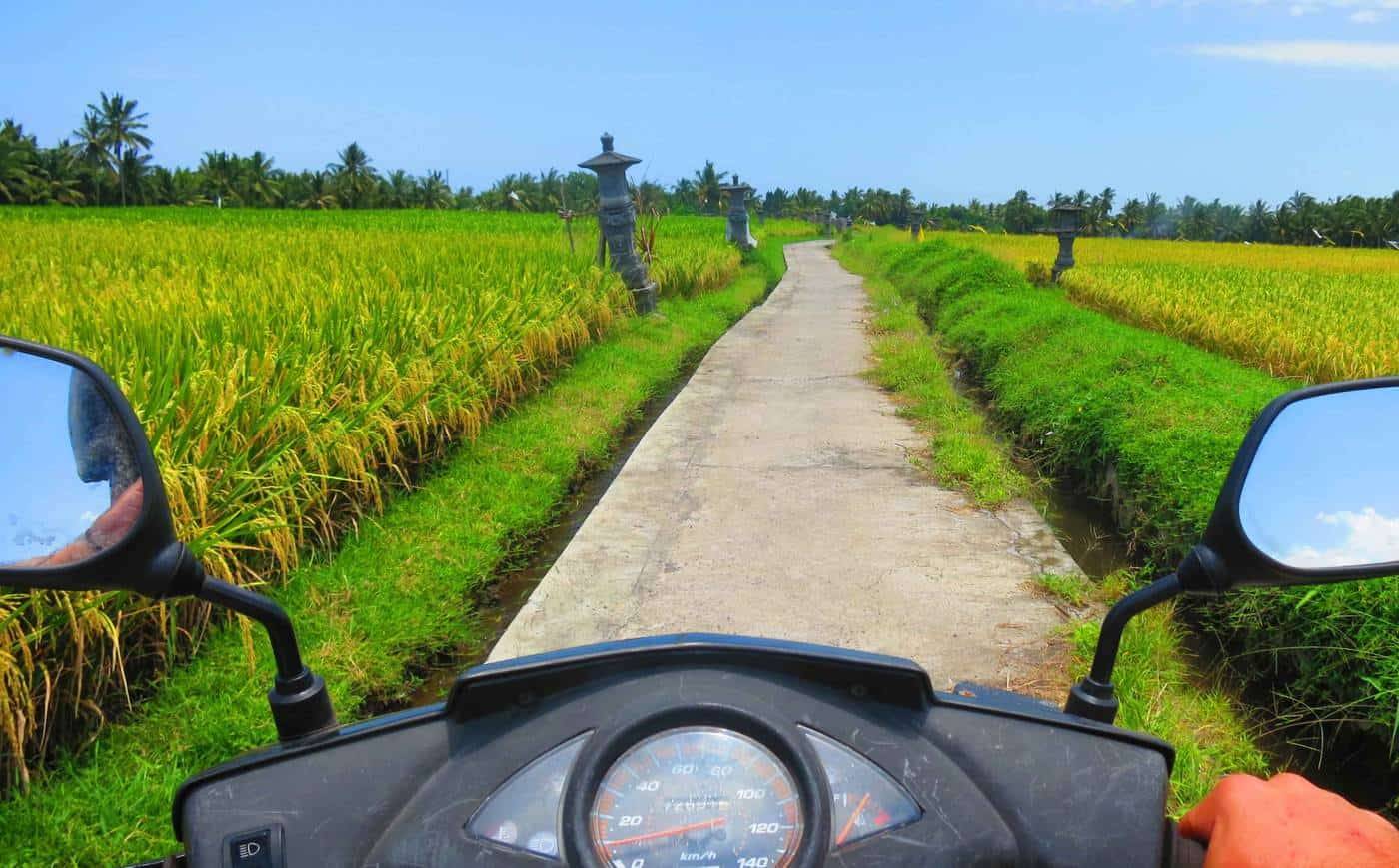 BALI BY SCOOTER IN 9 DAYS
