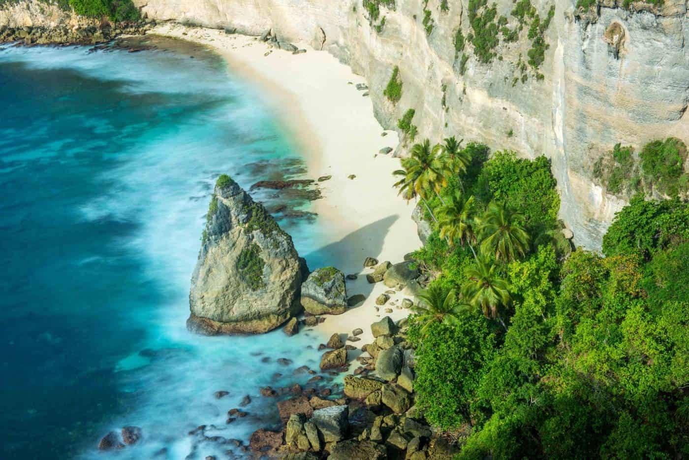 VISIT NUSA PENIDA, LEMBONGAN & CENINGAN – THE VIRGIN SISTERS OF BALI